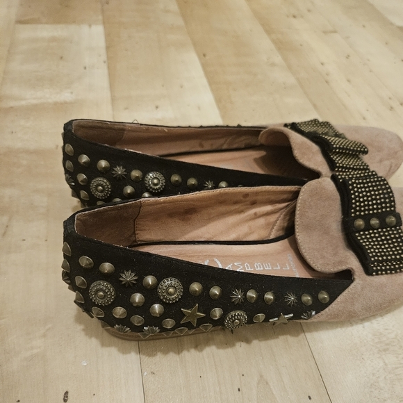 Jeffrey Campbell Elegant SB Studded Bow Flat - Picture 4 of 8